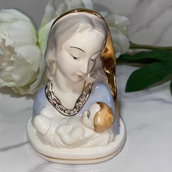 Vtg Mother And Child Mary Porcelain Sculpture Table Decoration Gold Gilded JAPAN - Picture 4 of 15